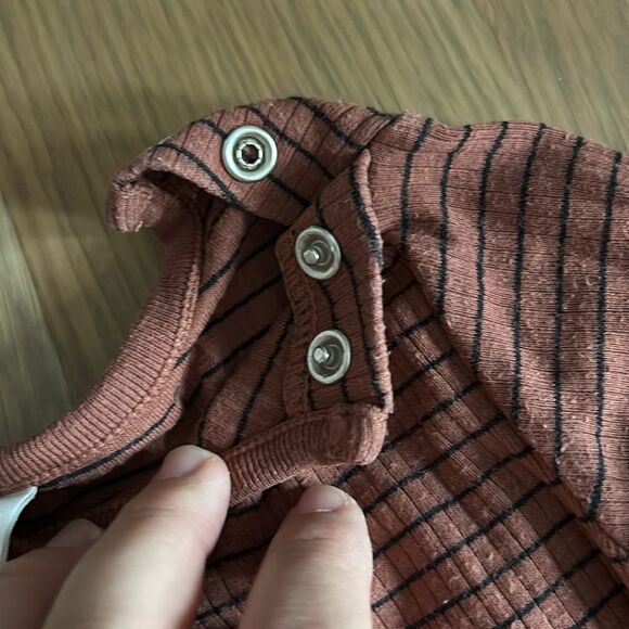 H&M stripe long sleeve tops 18M - Picture 4 of 7